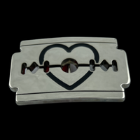 Boucle de ceinture à outils en forme de cœur noir, lame de rasoir
