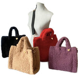 Apparel & Accessories > Handbags, Wallets & Cases