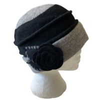 Women's Flower 1920s Winter 100% Wool Gatsby Beret Beanie Cloche Bucket Hats - Buckles.Biz